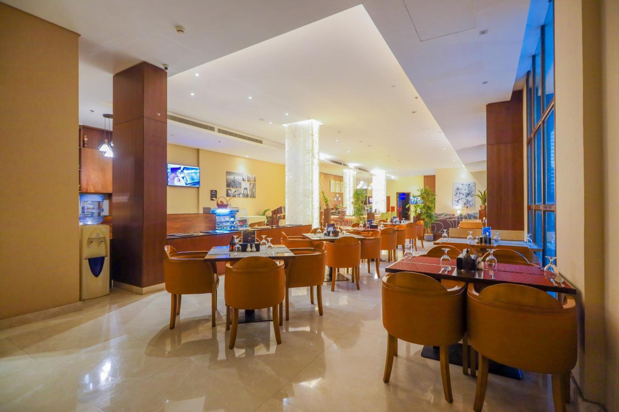 Ramee Palace Hotel Manama Exterior foto